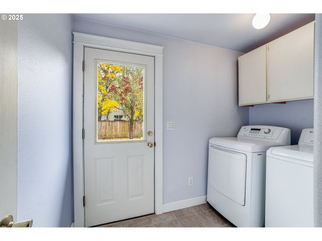 1224 ALYSSUM Ave, Forest Grove, OR 97116