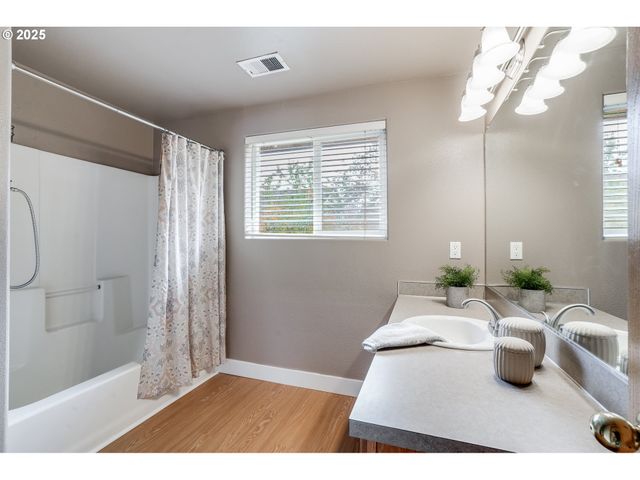 1224 ALYSSUM Ave, Forest Grove, OR 97116