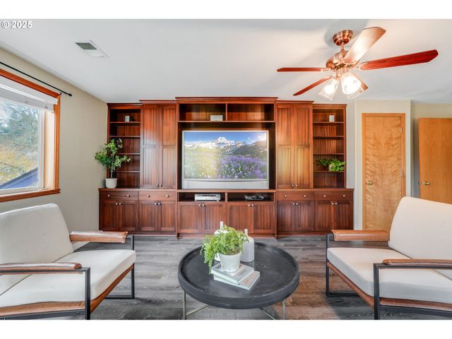 1224 ALYSSUM Ave, Forest Grove, OR 97116