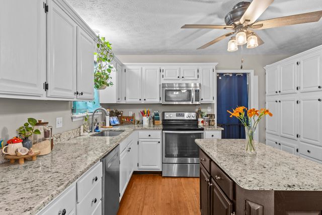 115 Josie Trail, Georgetown, KY 40324