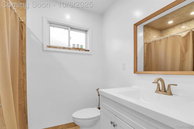 7656 Neckel Street, Dearborn, MI 48126