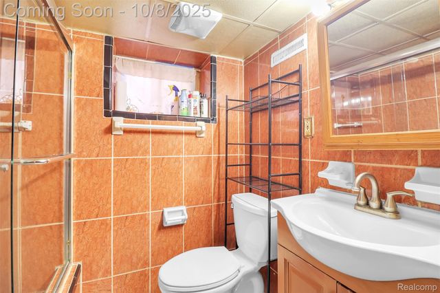 7656 Neckel Street, Dearborn, MI 48126