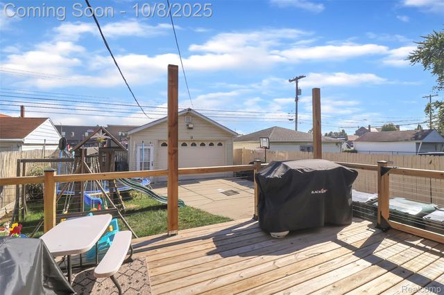 7656 Neckel Street, Dearborn, MI 48126