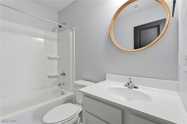 5626 Burlington Drive, Chippewa Lake, OH 44215