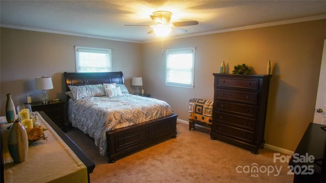 112 White Plains Drive, Kings Mountain, NC 28086