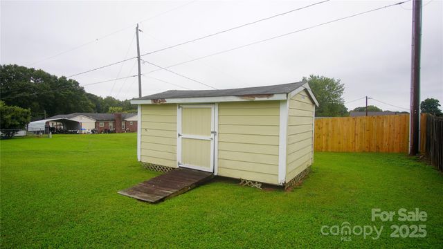 112 White Plains Drive, Kings Mountain, NC 28086
