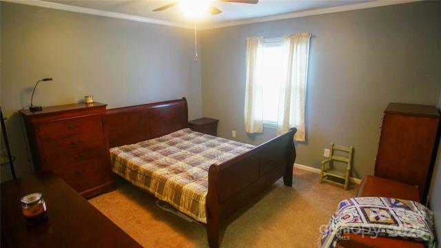 112 White Plains Drive, Kings Mountain, NC 28086