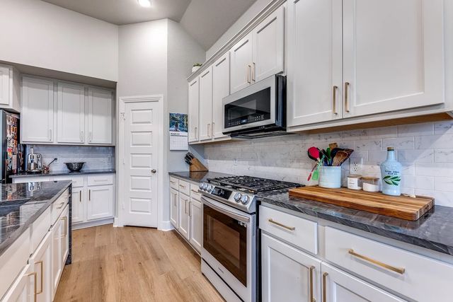1249 Meridian, Forney, TX 75126