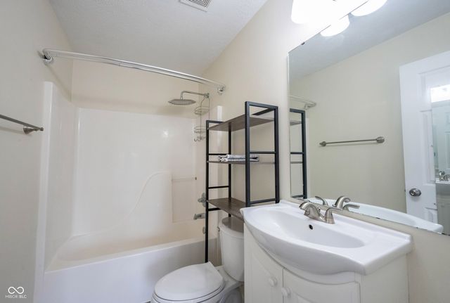 2410 Central Avenue, Indianapolis, IN 46205