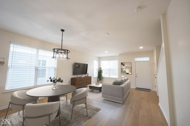 2410 Central Avenue, Indianapolis, IN 46205