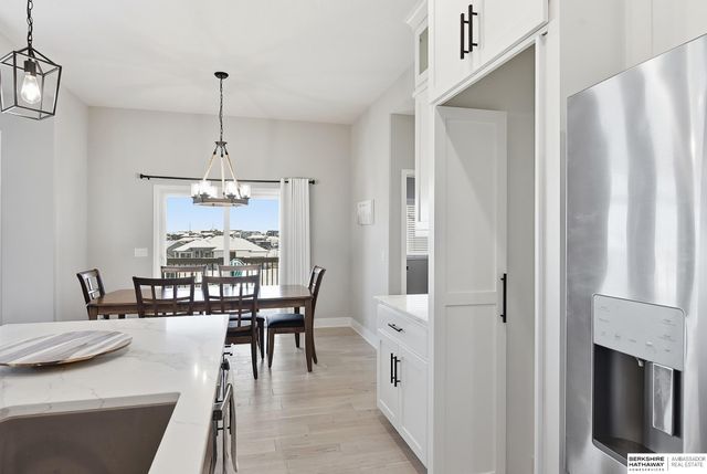 10211 S 191st Avenue, Omaha, NE 68136