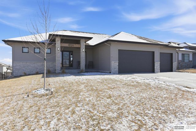 10211 S 191st Avenue, Omaha, NE 68136