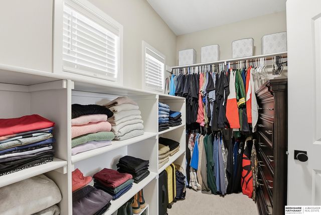 10211 S 191st Avenue, Omaha, NE 68136