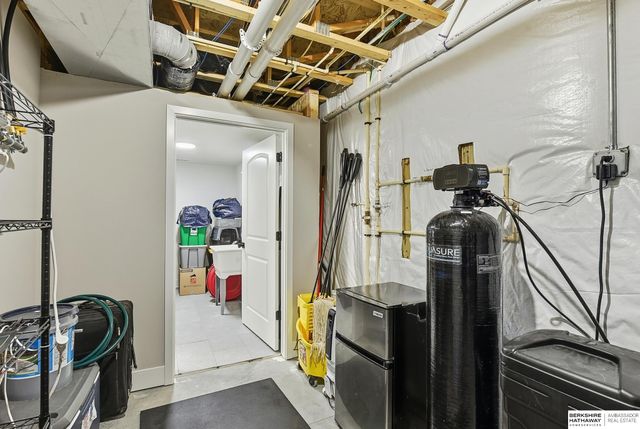 10211 S 191st Avenue, Omaha, NE 68136