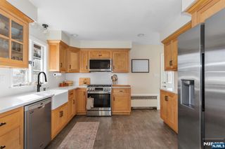 125 Meadowbrook Avenue, Wanaque, NJ 07465