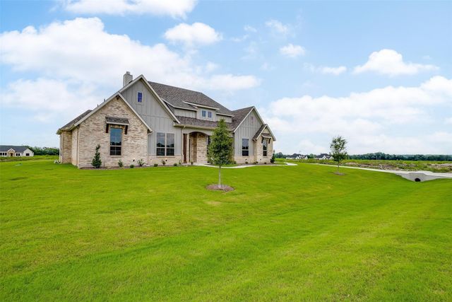 131 Aria Drive, Waxahachie, TX 75165