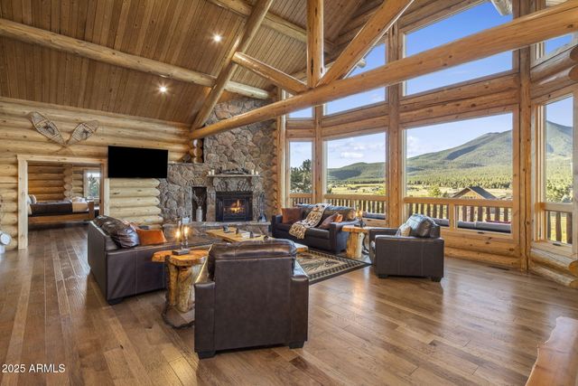 6645 W LEONARD Lane, Flagstaff, AZ 86001