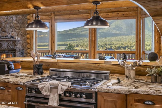 6645 W LEONARD Lane, Flagstaff, AZ 86001