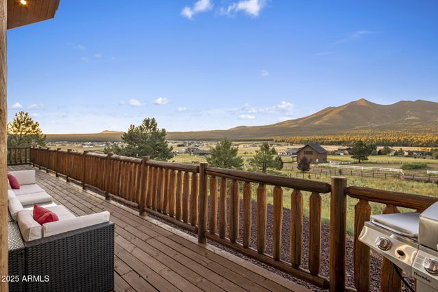 6645 W LEONARD Lane, Flagstaff, AZ 86001