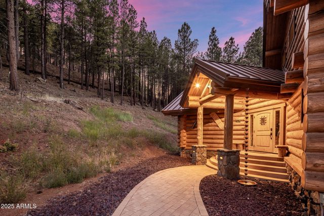 6645 W LEONARD Lane, Flagstaff, AZ 86001