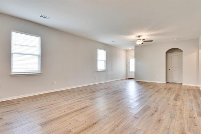 213 Mount Vernon WAY, Liberty Hill, TX 78642