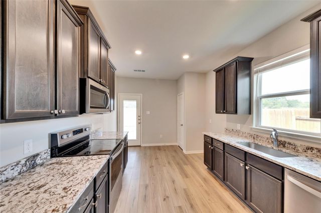 213 Mount Vernon WAY, Liberty Hill, TX 78642