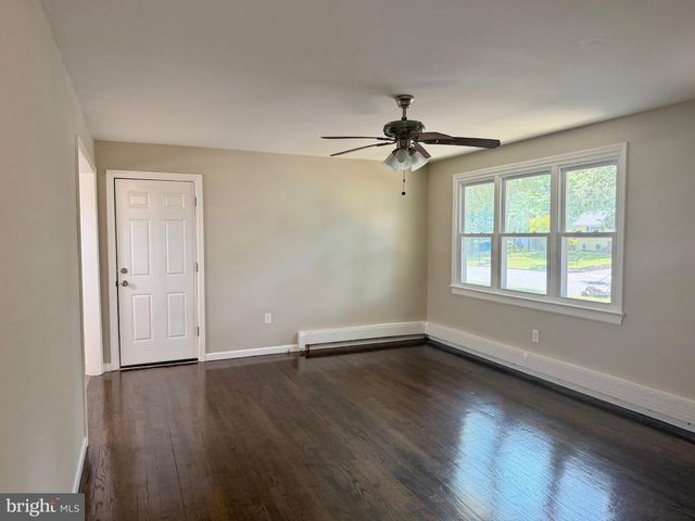 253 SHORE BLVD, Bayville, NJ 08721