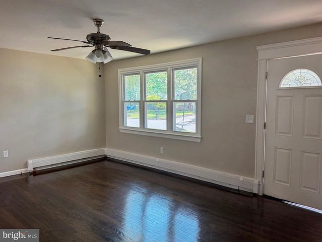 253 SHORE BLVD, Bayville, NJ 08721
