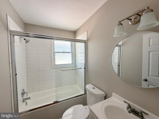 253 SHORE BLVD, Bayville, NJ 08721