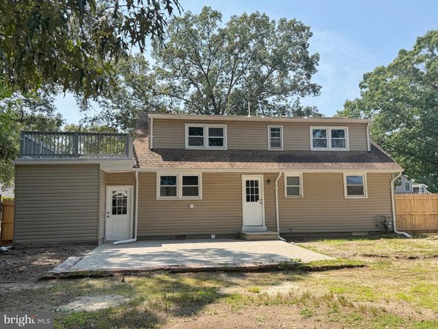 253 SHORE BLVD, Bayville, NJ 08721