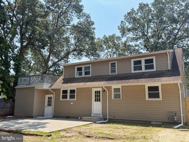 253 SHORE BLVD, Bayville, NJ 08721