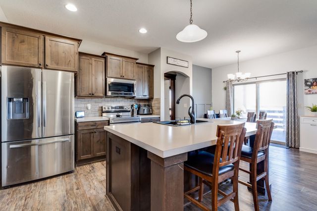 2004 E Teak Ct, Andover, KS 67002