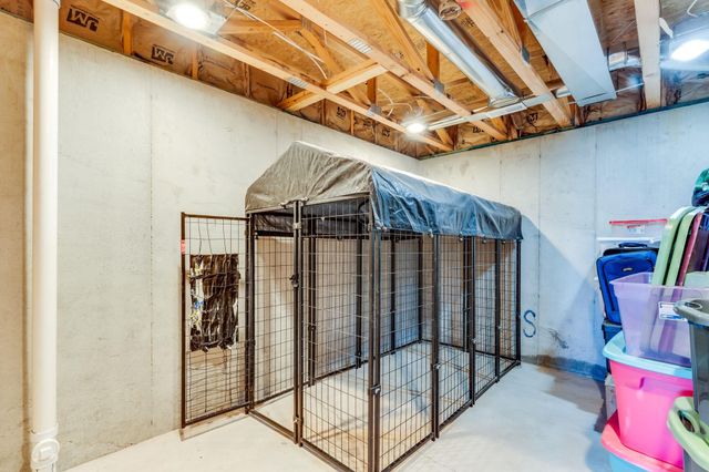 2004 E Teak Ct, Andover, KS 67002