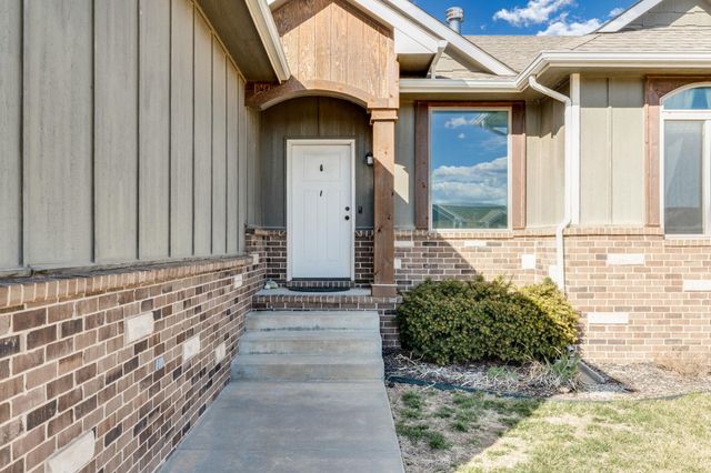 2004 E Teak Ct, Andover, KS 67002