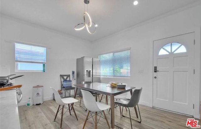 2927 S Catalina Street 2925, Los Angeles, CA 90007