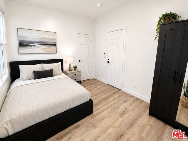 2927 S Catalina Street 2925, Los Angeles, CA 90007