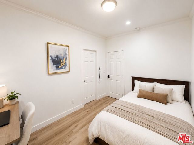 2927 S Catalina Street 2925, Los Angeles, CA 90007