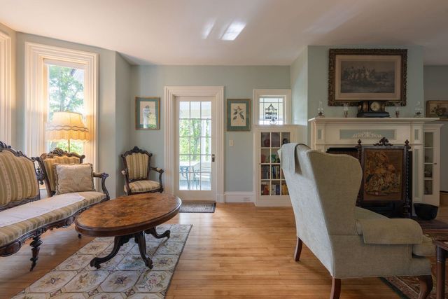 11 Cream Pot Hill Road, Hinsdale, NH 03451