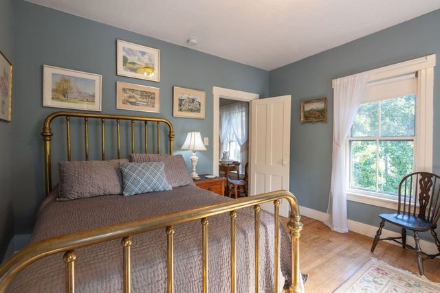 11 Cream Pot Hill Road, Hinsdale, NH 03451