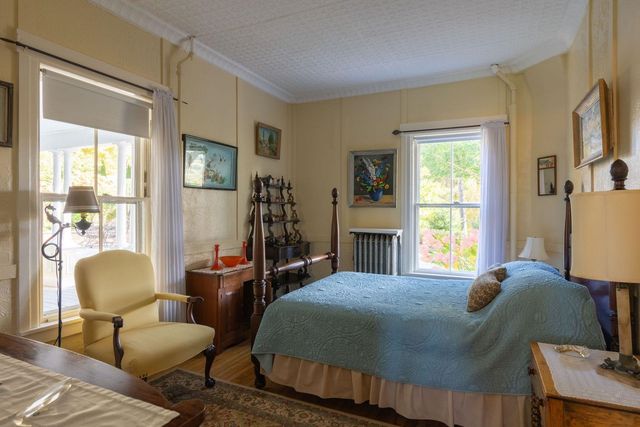 11 Cream Pot Hill Road, Hinsdale, NH 03451