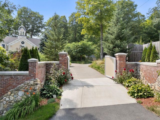 11 Cream Pot Hill Road, Hinsdale, NH 03451