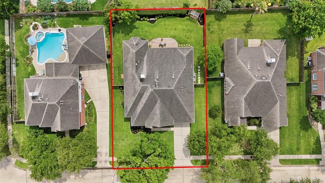 3103 Autumn Harvest Drive, Friendswood, TX 77546