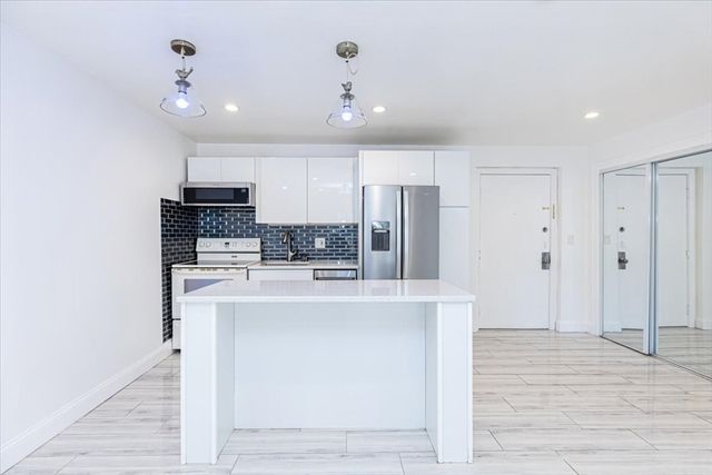 45 Cottage St 2, Lynn, MA 01905