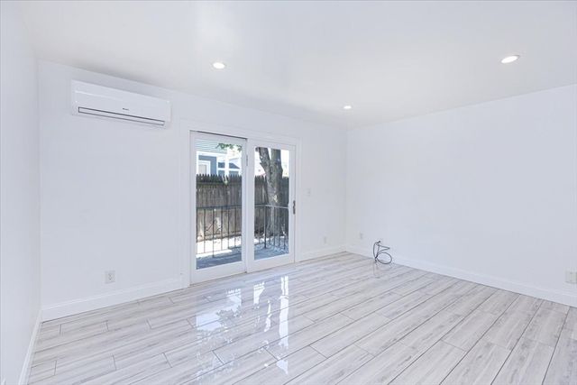 45 Cottage St 2, Lynn, MA 01905
