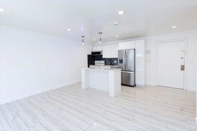 45 Cottage St 2, Lynn, MA 01905