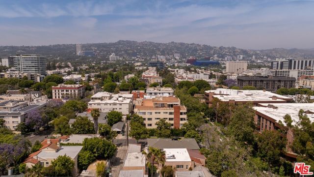 251 N Swall Drive, Beverly Hills, CA 90211