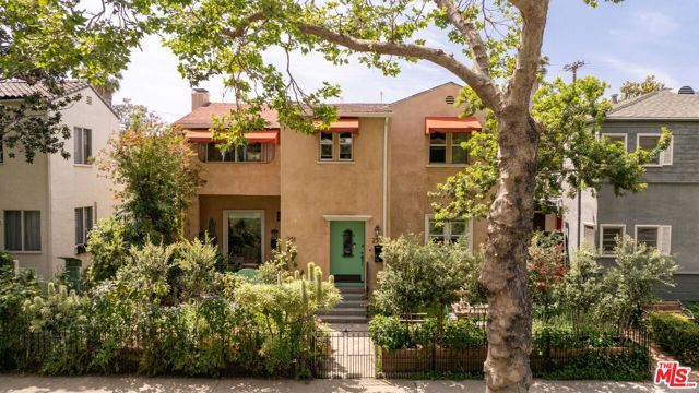 251 N Swall Drive, Beverly Hills, CA 90211