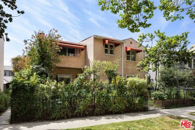 251 N Swall Drive, Beverly Hills, CA 90211