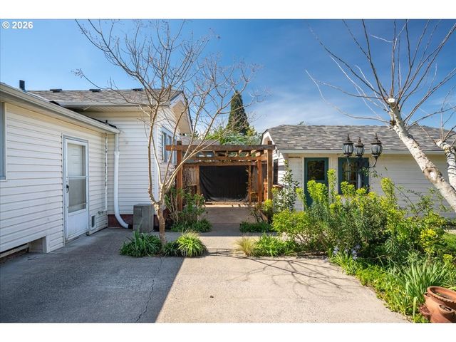 3515 N Baldwin St, Portland, OR 97217