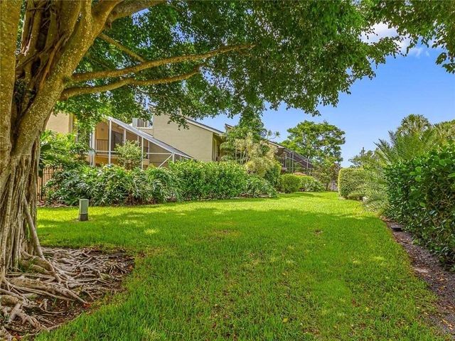 5644 Santiago Circle, Boca Raton, FL 33433